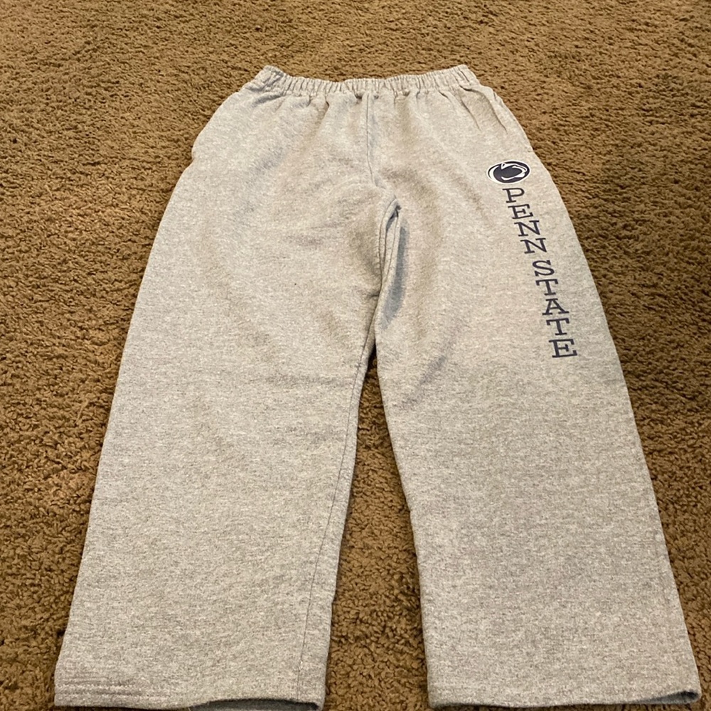 Grey M kids Penn State sweat pants w pockets